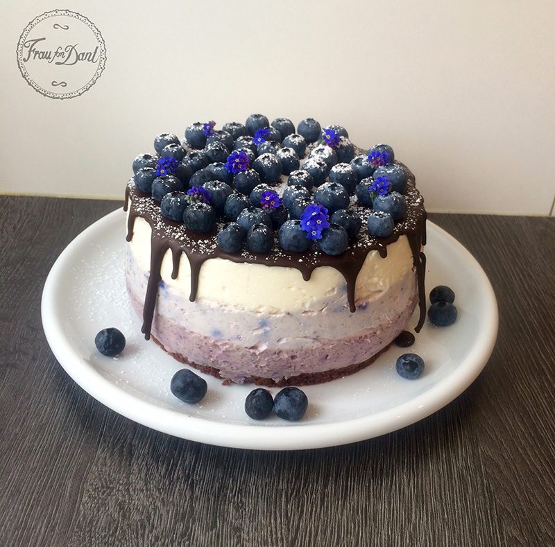 Blaubeer-Ombre-Torte – Frau fon Dant